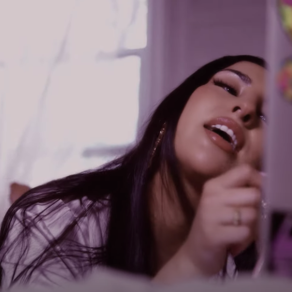 ZEINA – Talk Luv (Vidéo)